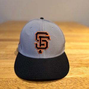 New Era San Fransisco Giants 2018 Spring Training Cap (Used - Great Condition)